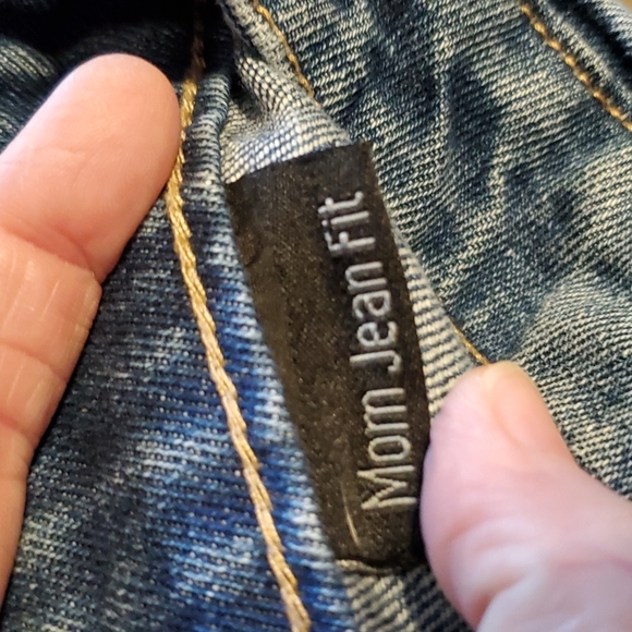 Vervet Jeans - Picture 12 of 14